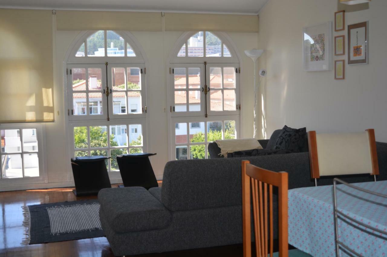 Spacious Apt. At Viana'S Top Location فيانا دو كاستيلو المظهر الخارجي الصورة